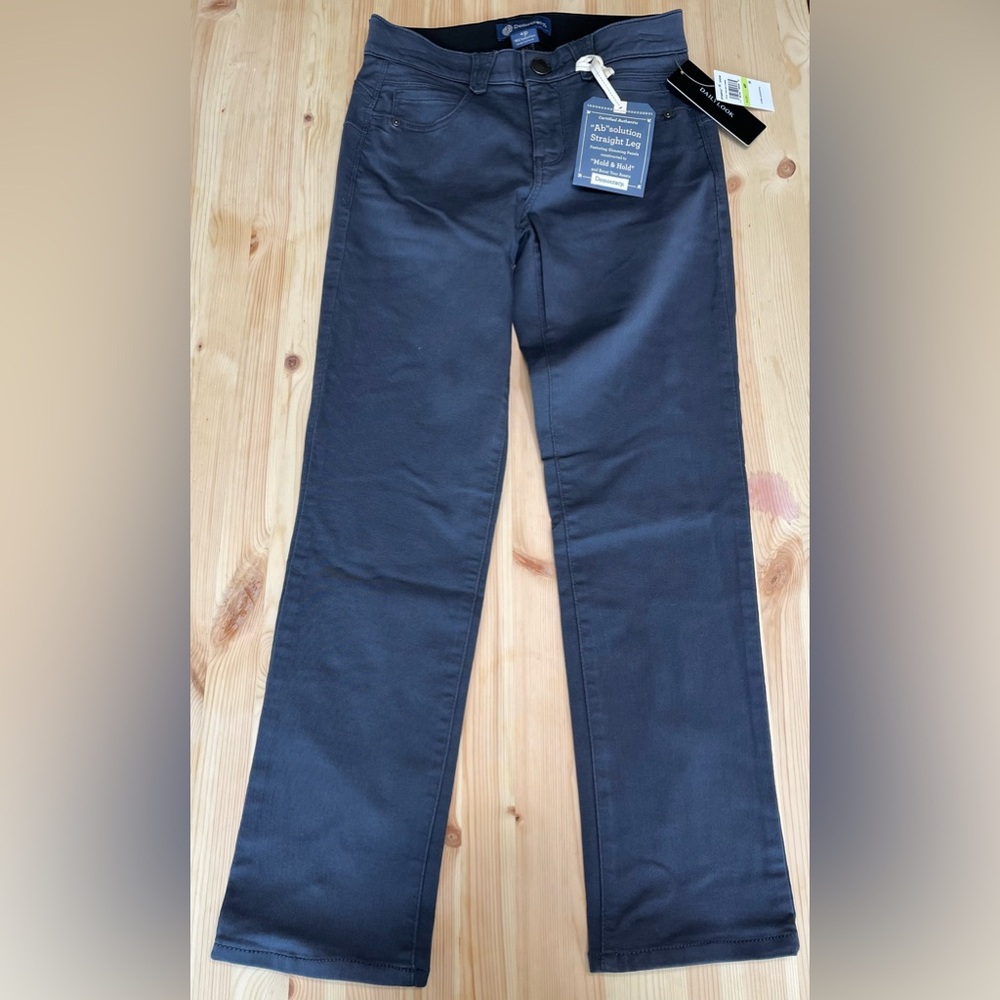 Straight legs jeans